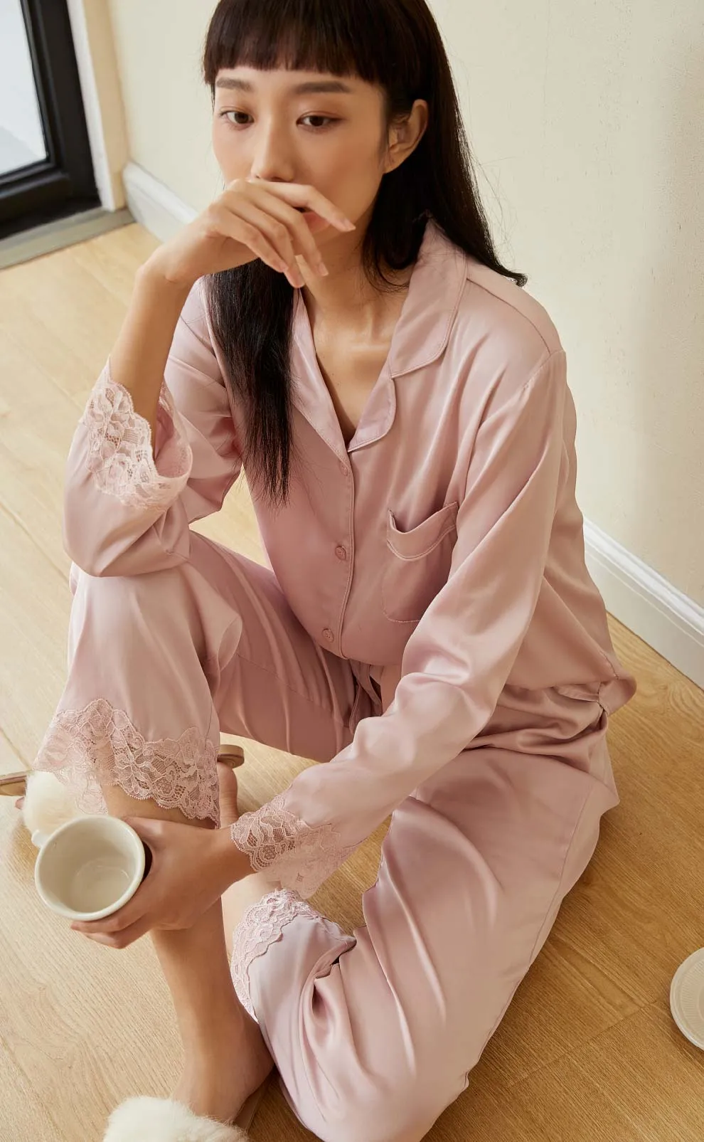 Cozy •  Silk Satin Long Sleeve Pajamas Set