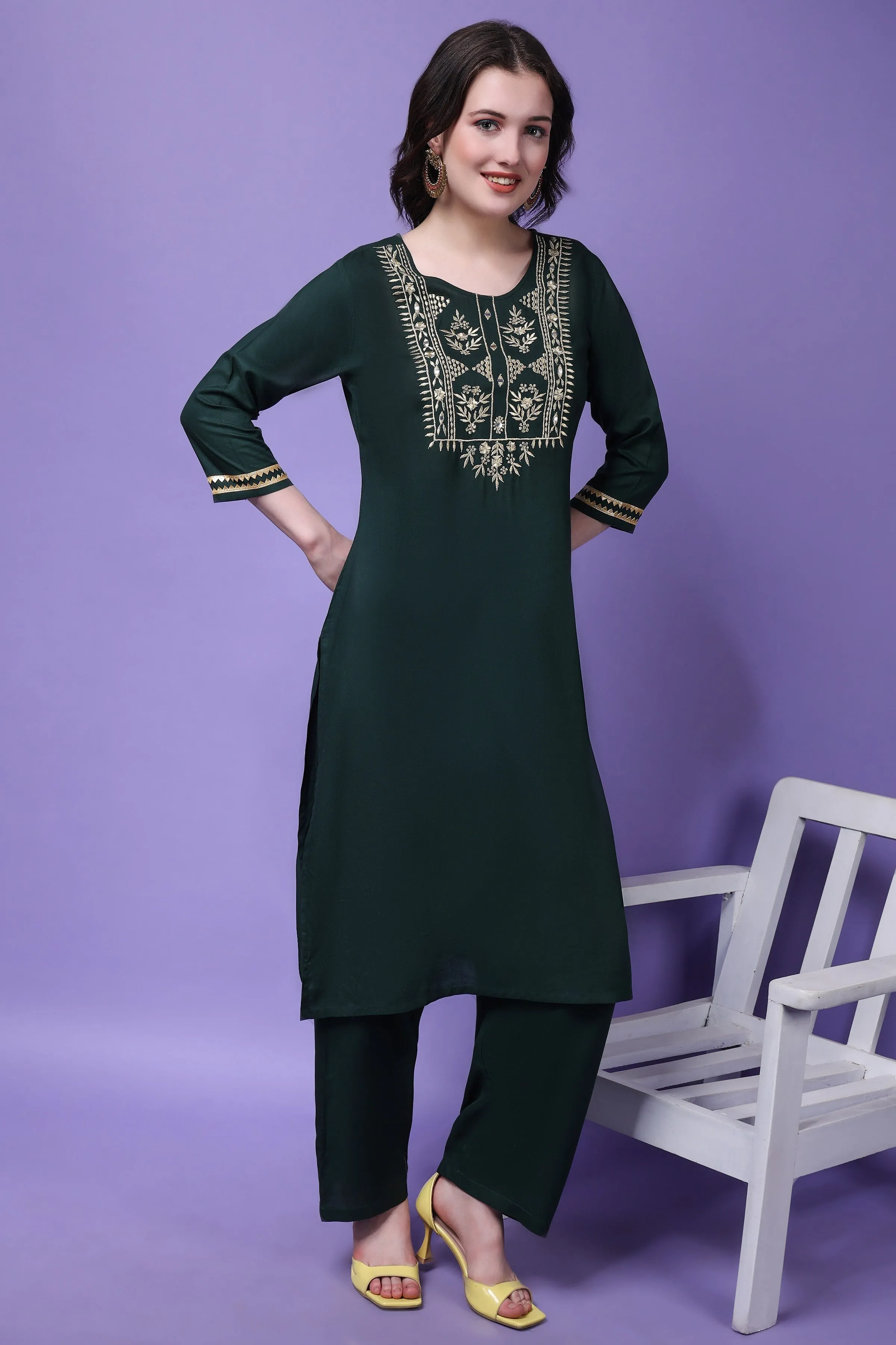 Ethnic Motifs Embroidered Yoke Design Kurta With Trousers