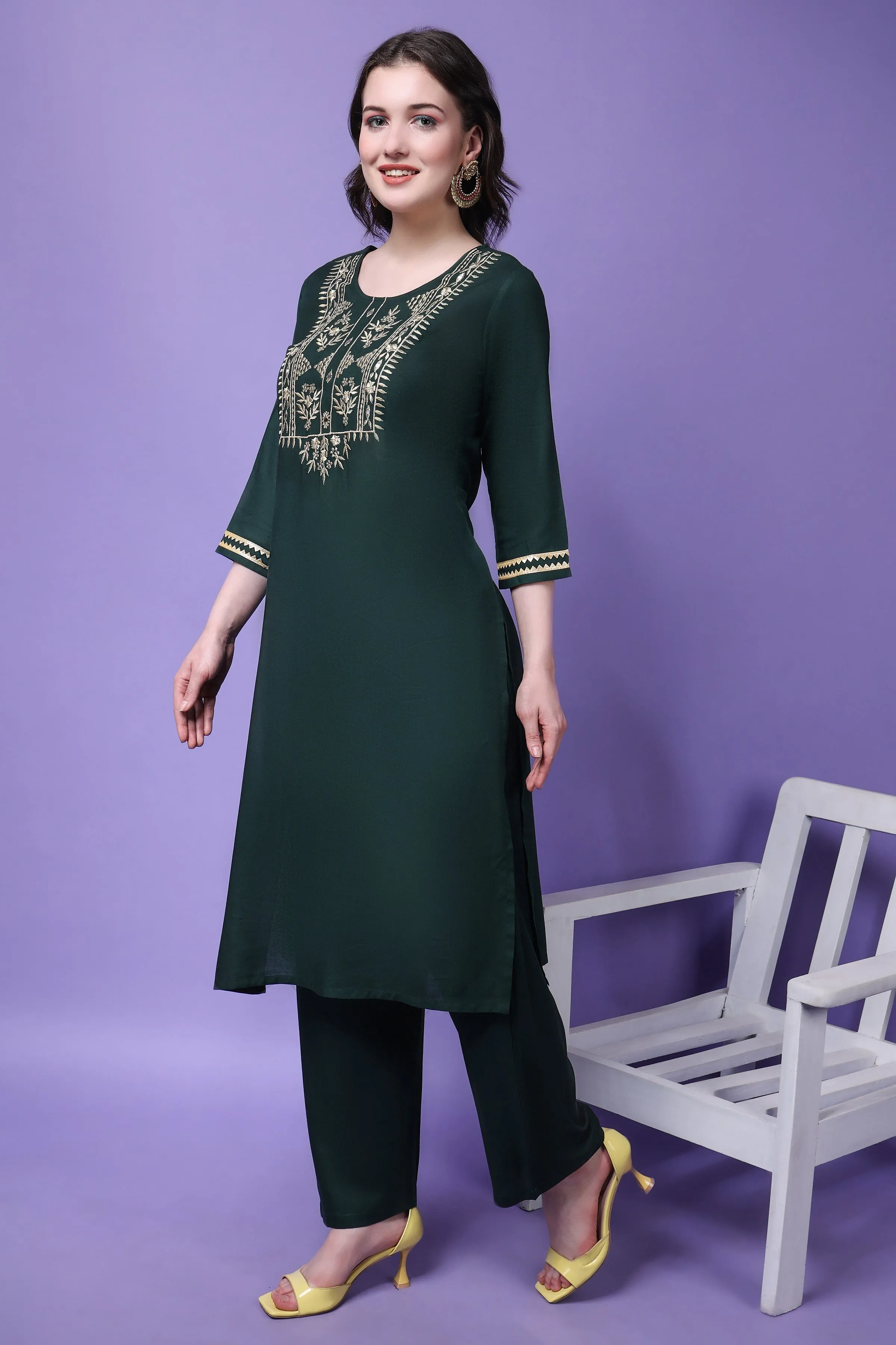 Ethnic Motifs Embroidered Yoke Design Kurta With Trousers