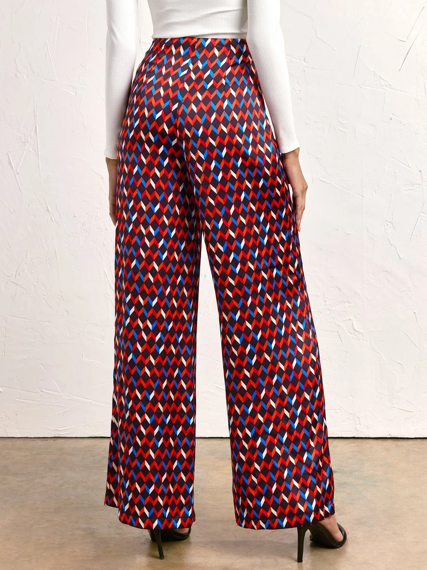 Geo Satin Wide Leg Pant - Do Be