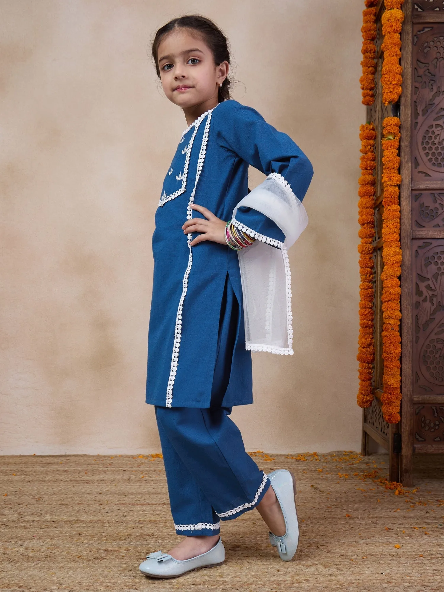 Girls Floral Yoke Design Regular Kurta With Trousers Dupatta