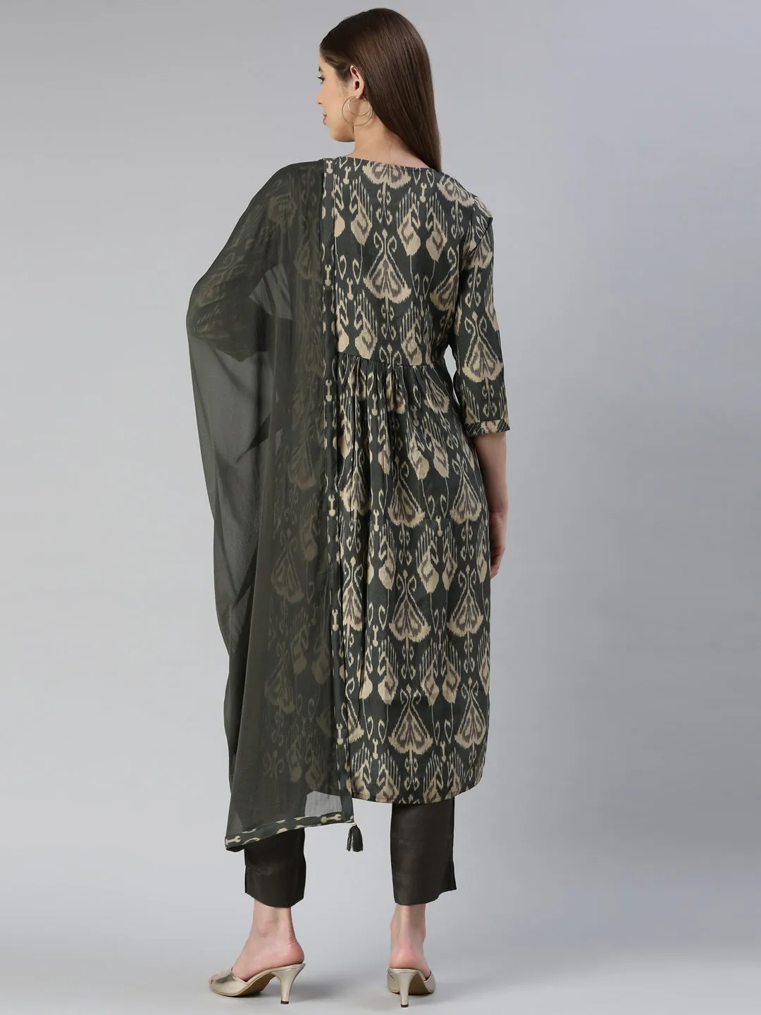 Neeru's Women Olive Yoke Design Calf Length Kurta And Trousers With Dupatta