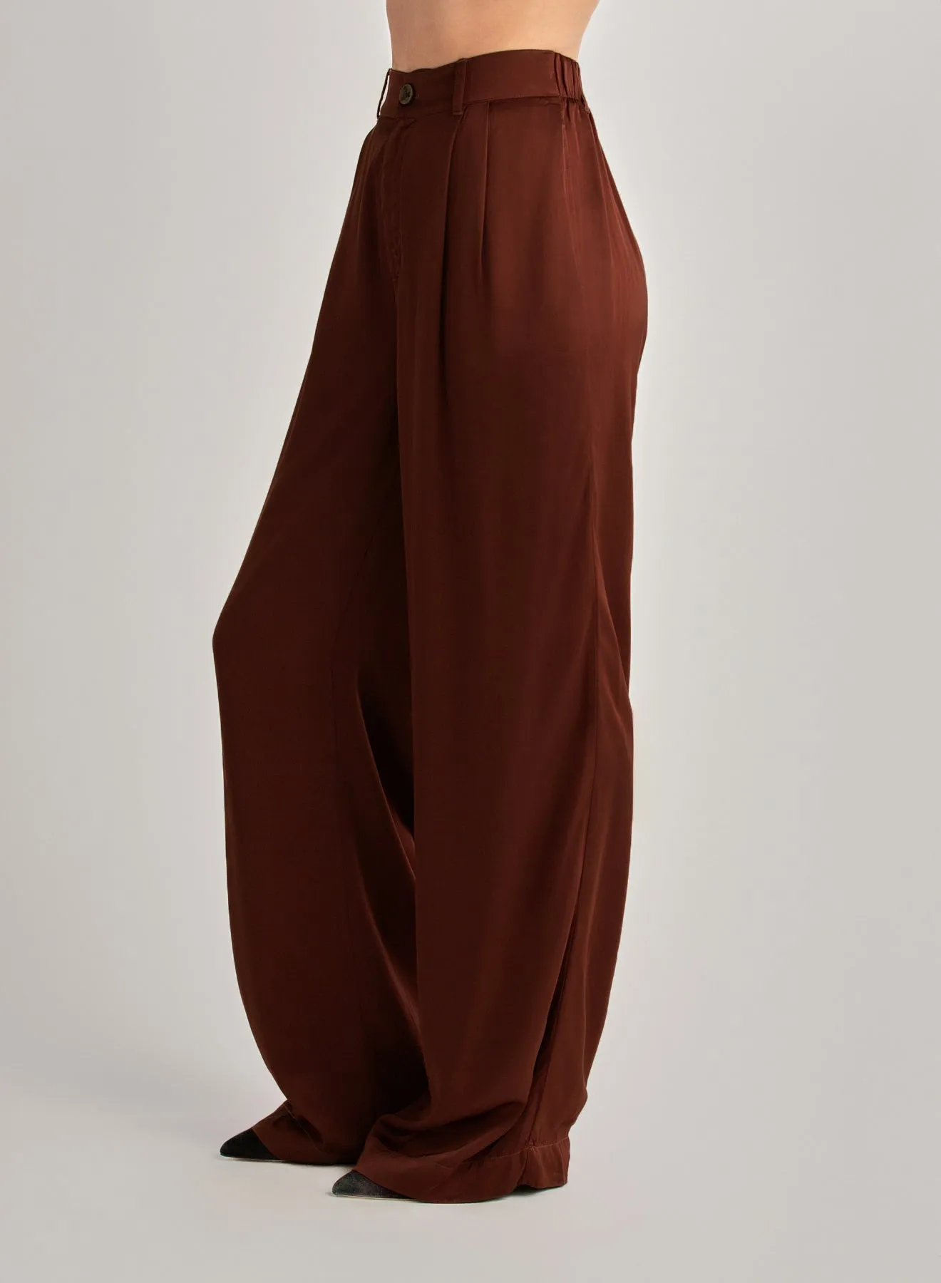 Pleated Wide Leg Trouser - Brandy Wine