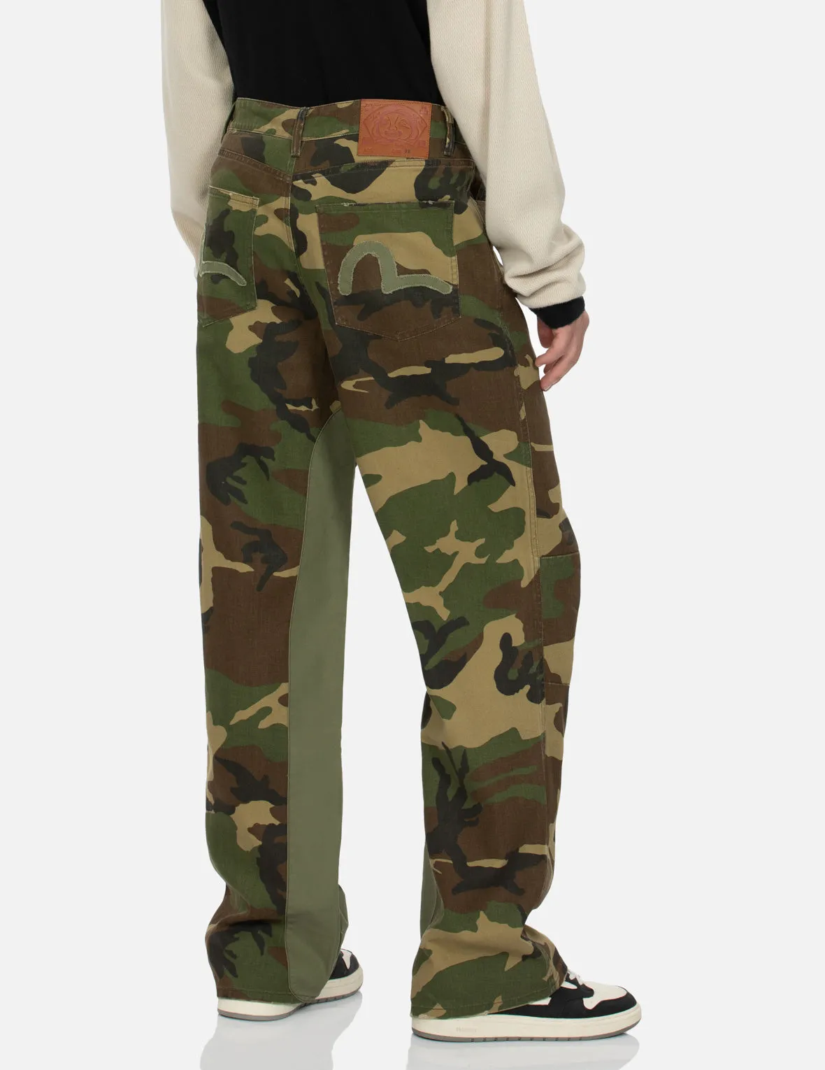 Seagull Appliqué Embroidery Baggy Fit Camo Parachute Pants