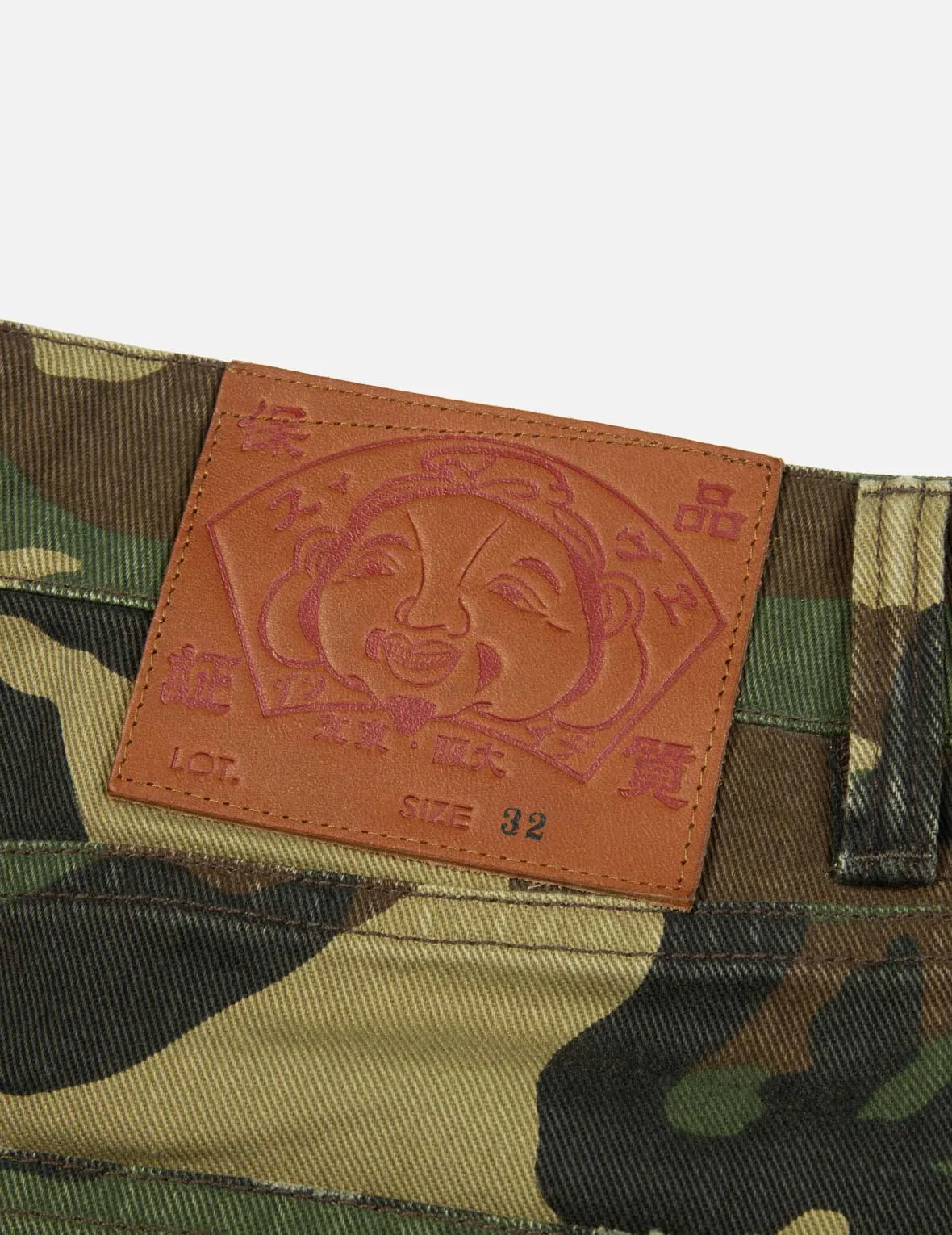 Seagull Appliqué Embroidery Baggy Fit Camo Parachute Pants