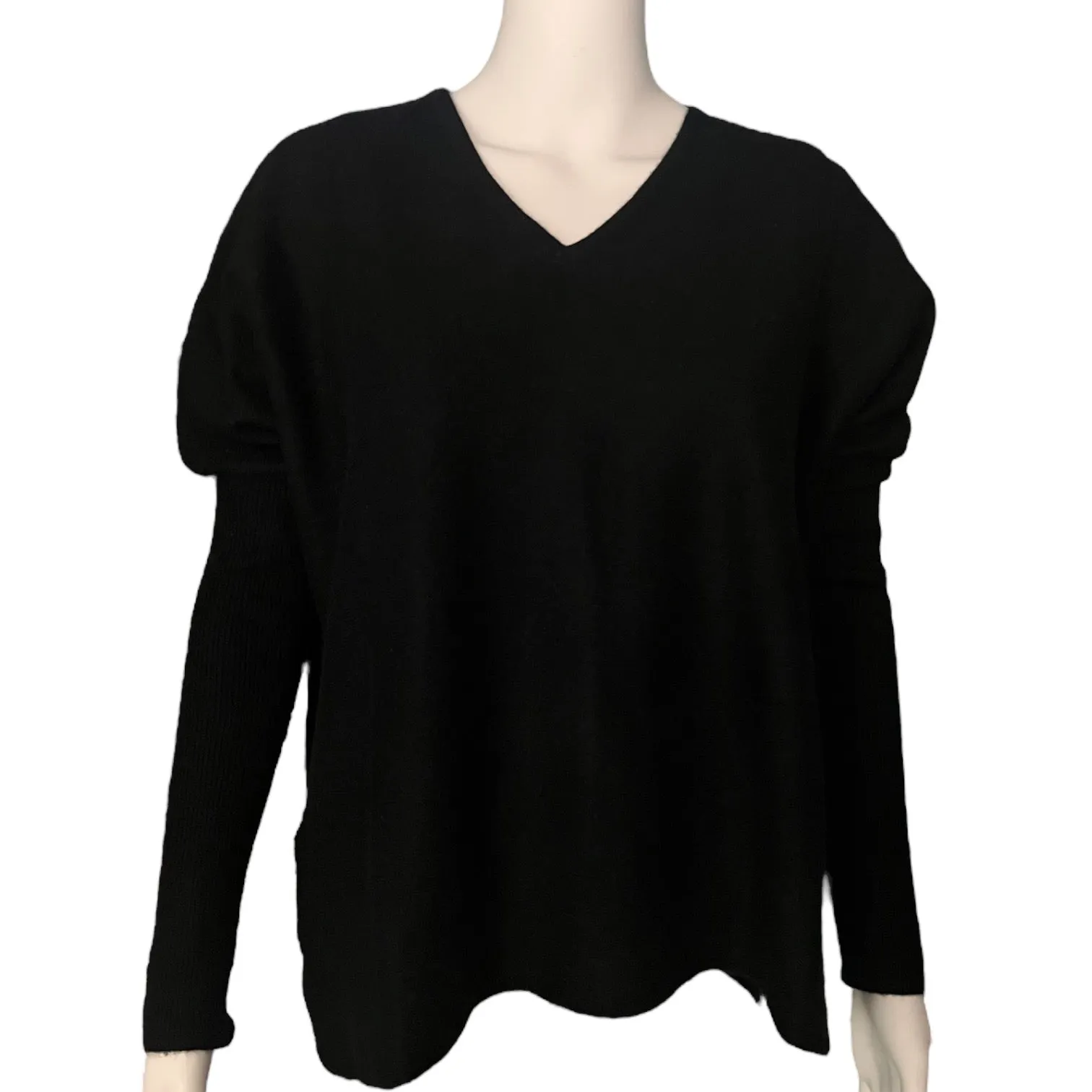 V Neck Tunic in Black