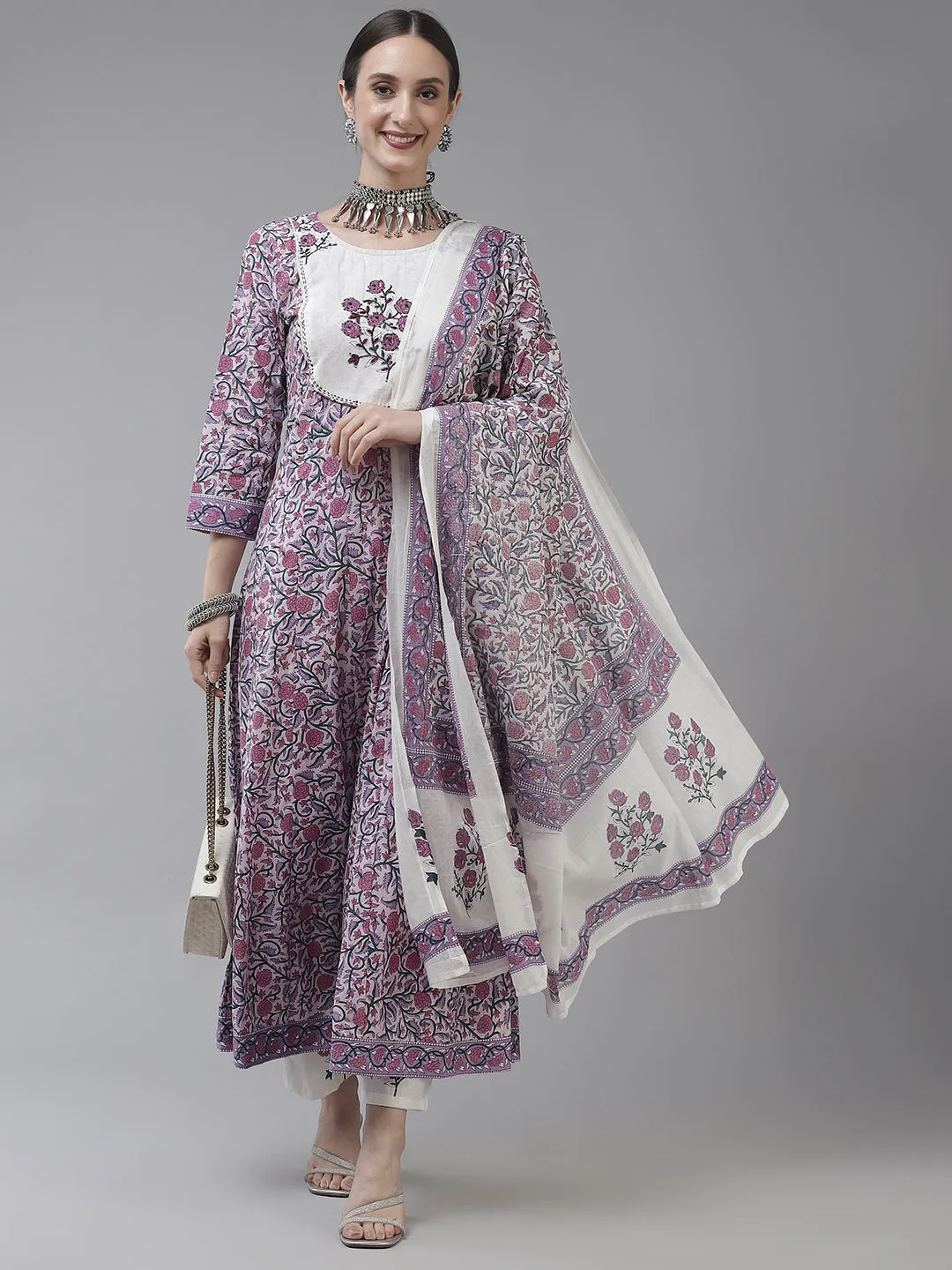 Women Lavender Cotton Kurta Set With Dupatta